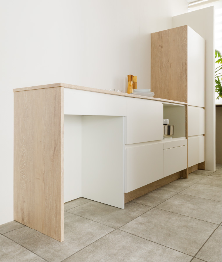 カップボードの画像